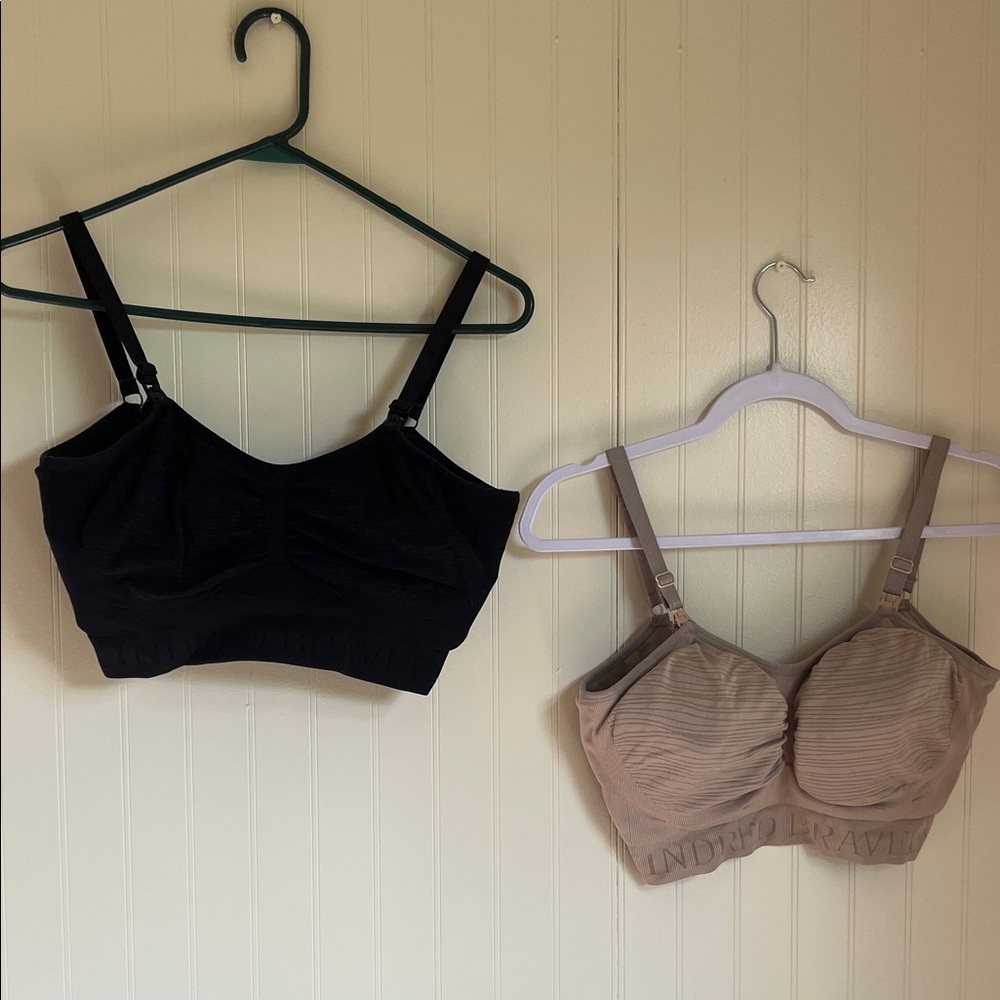 Kindred Bravely Taupe+ black nursing/pumping bras set of two  L/XL